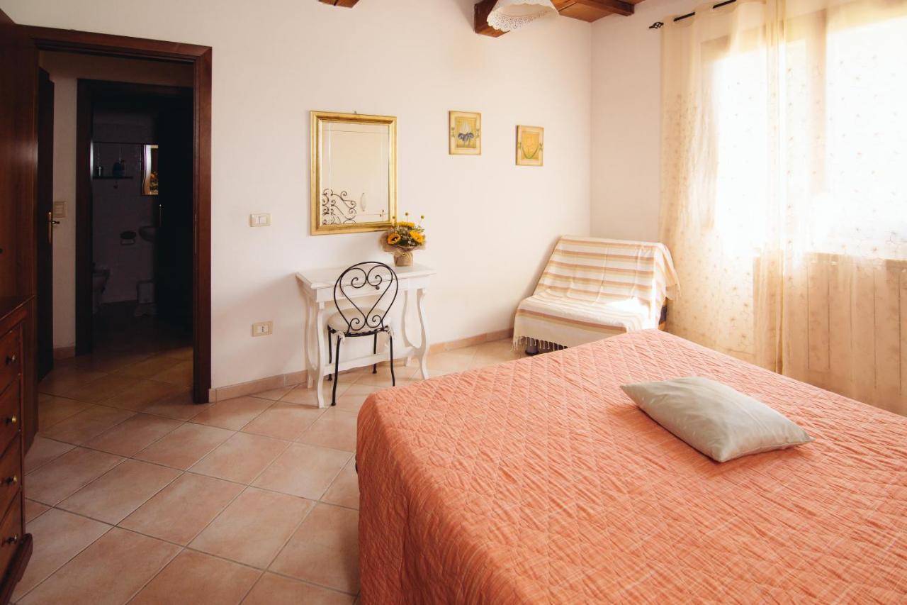 Agriturismo Le Giare Bagno Roselle Buitenkant foto